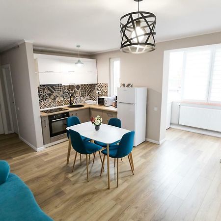 Sunshine Apartament Târgu-Mureş Esterno foto