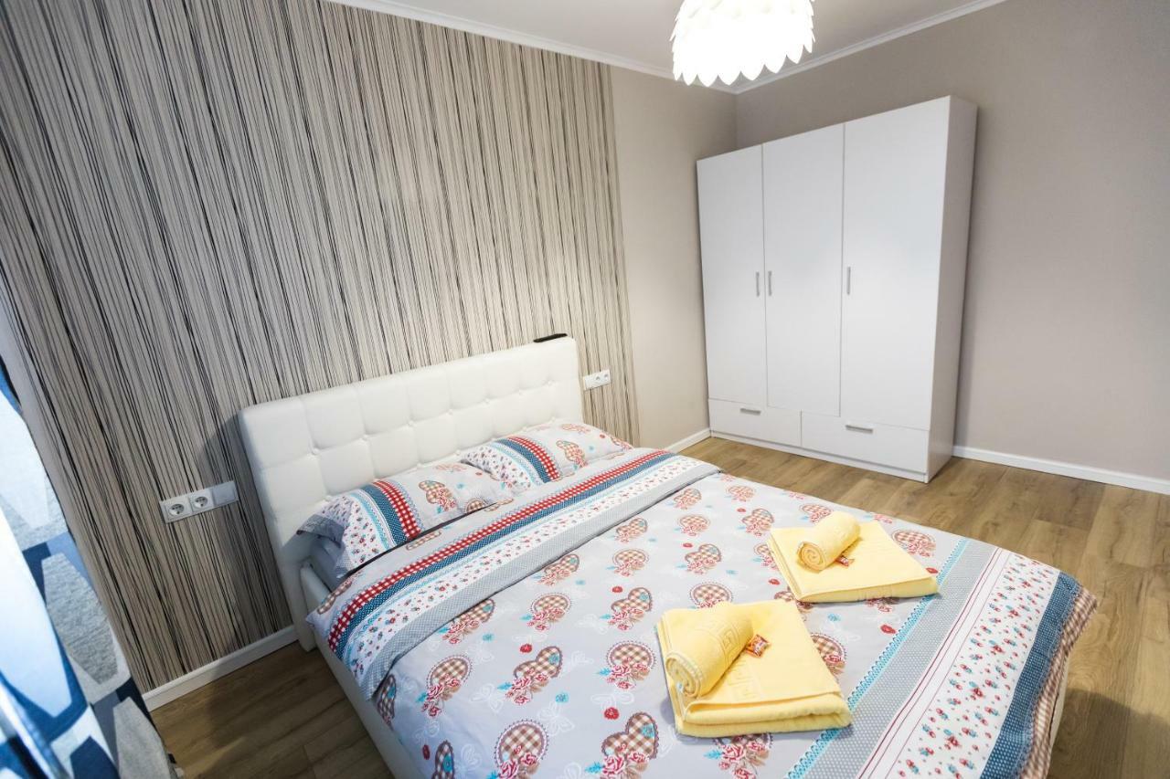 Sunshine Apartament Târgu-Mureş Esterno foto